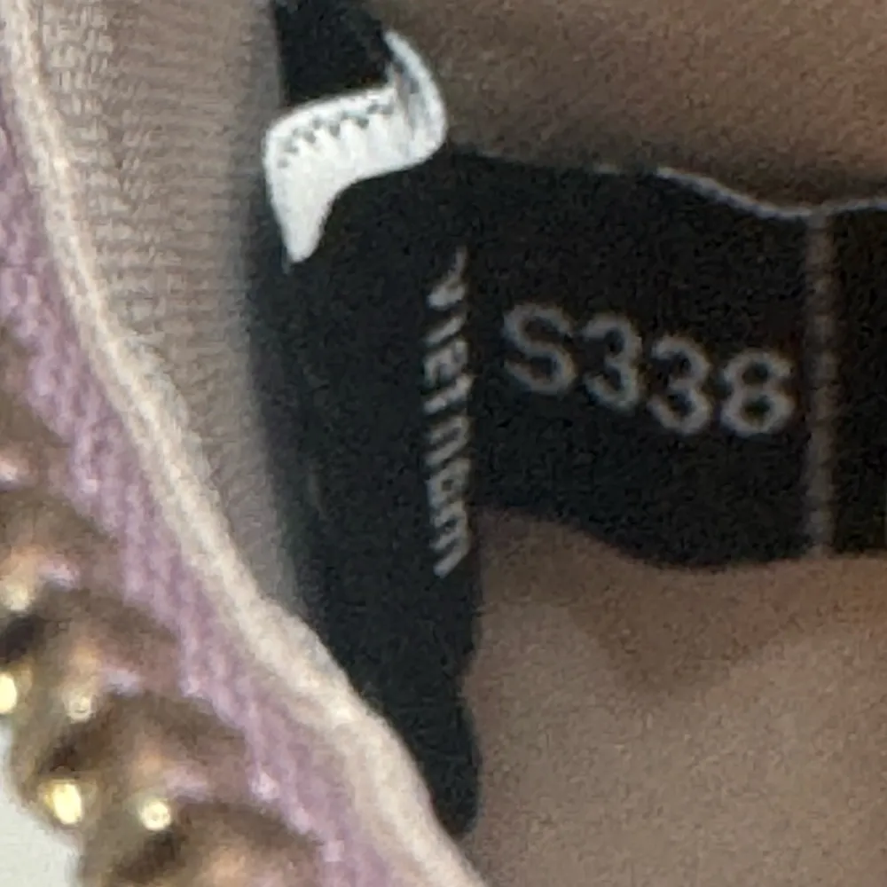 New York Lucy Medium L-Zip Wristlet Quartz Pink NEW With Tags - Image 3