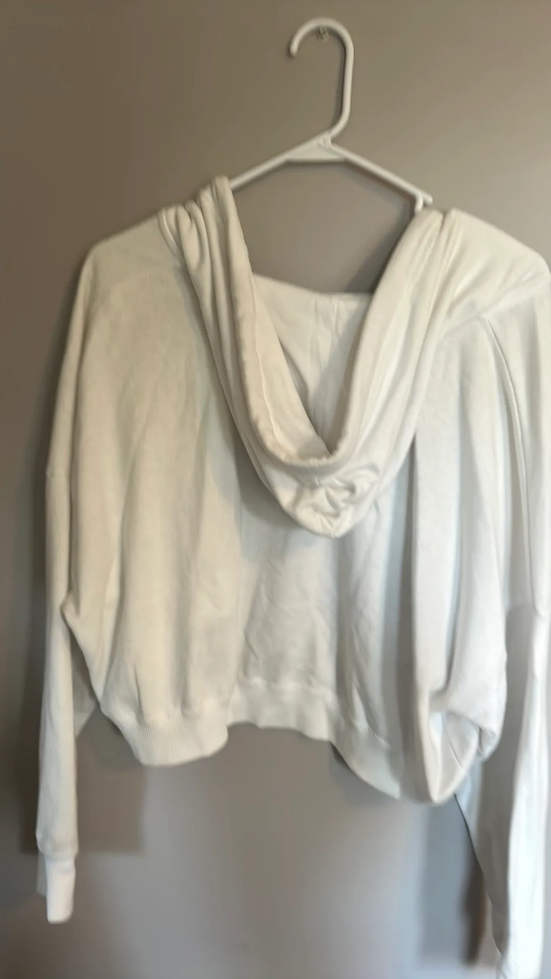 Cropped  White Zip Up - Image 3