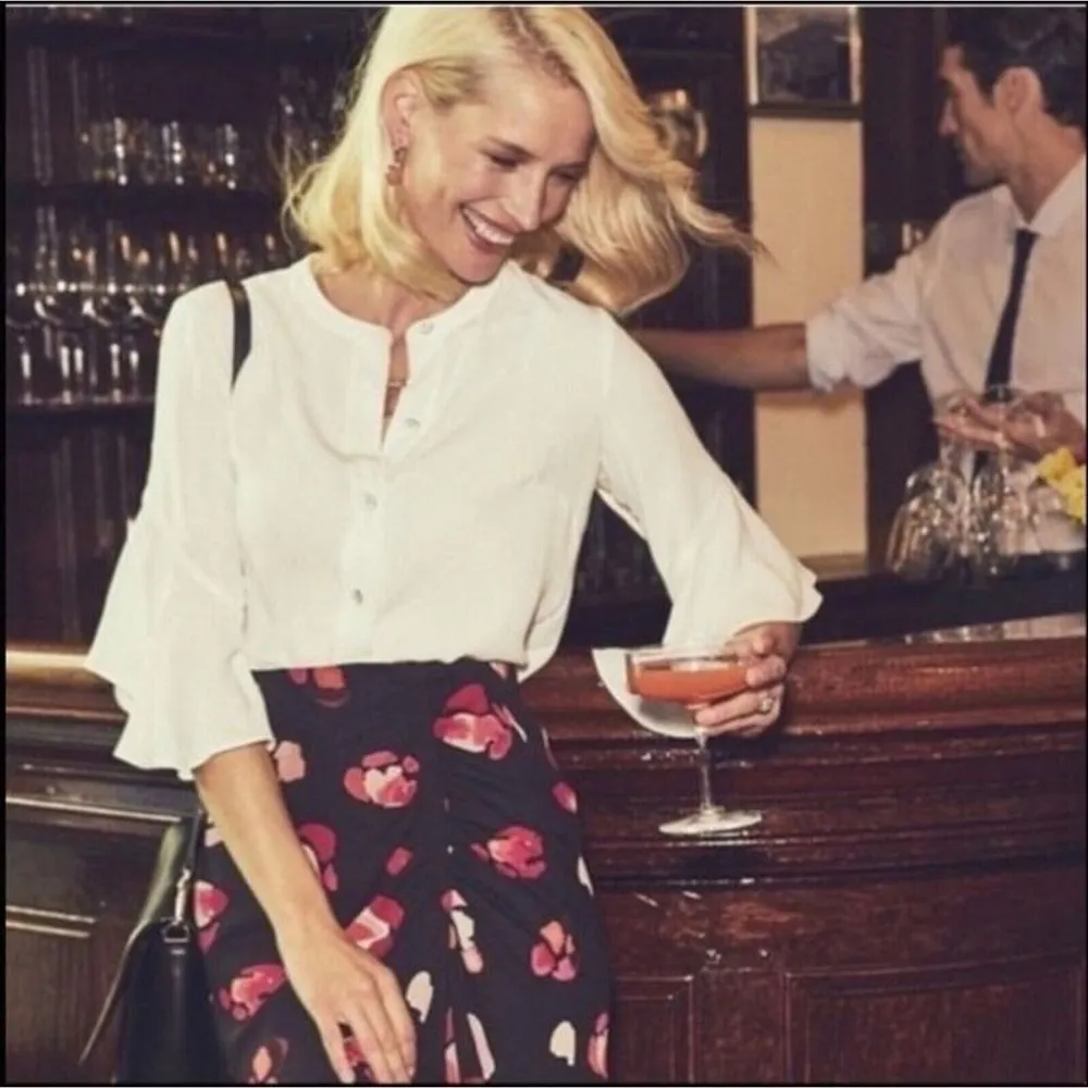 Cabi Float Flutter Sleeve Blouse #5521 Womens S White Button Front Casual Career - Image 3