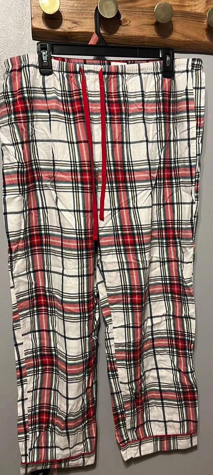 Target Wondershop Christmas Pajama Set - Image 3