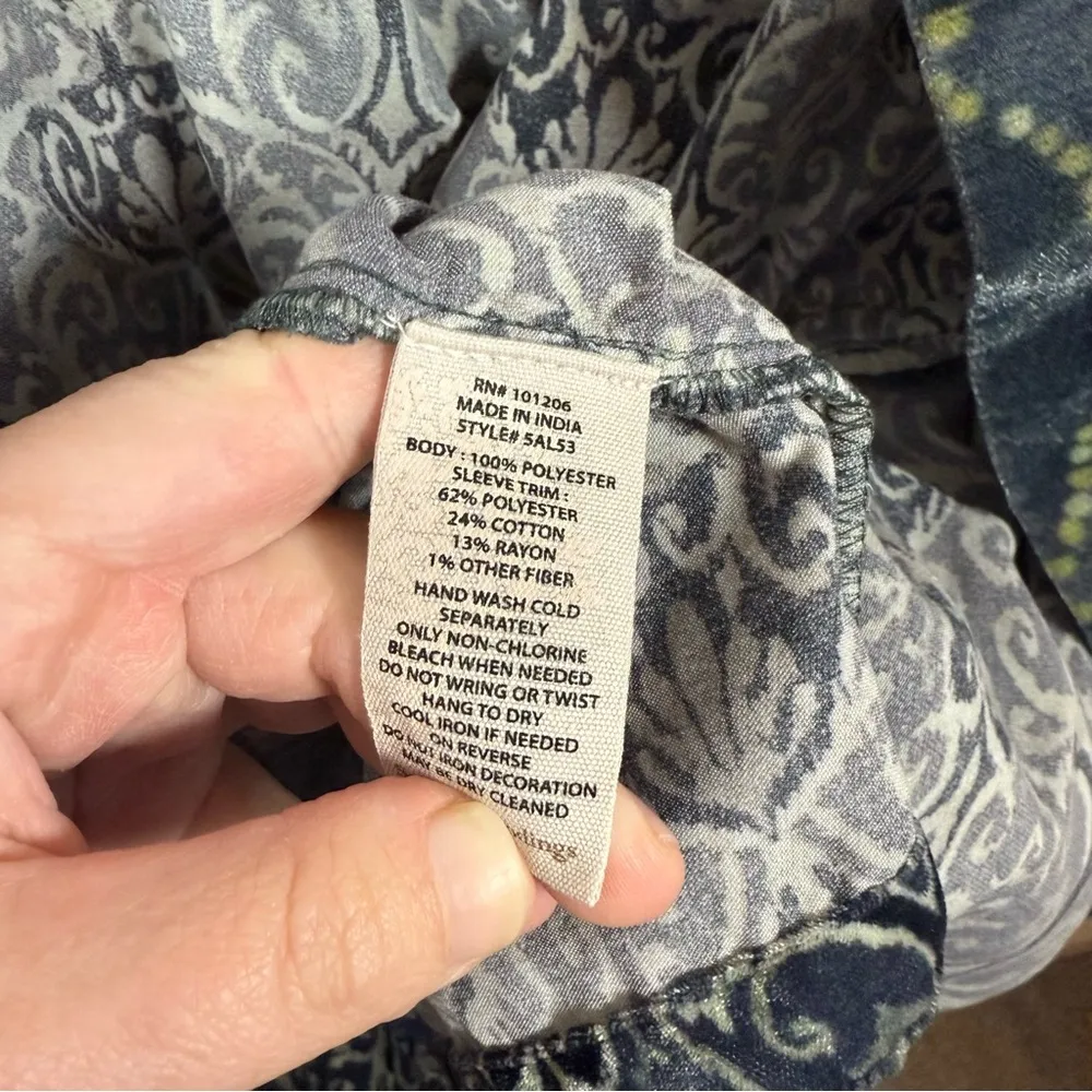 Soft Surroundings Women’s Aurora Velvet Burnout Kimono Cardigan Blue Multi 1X - Image 10