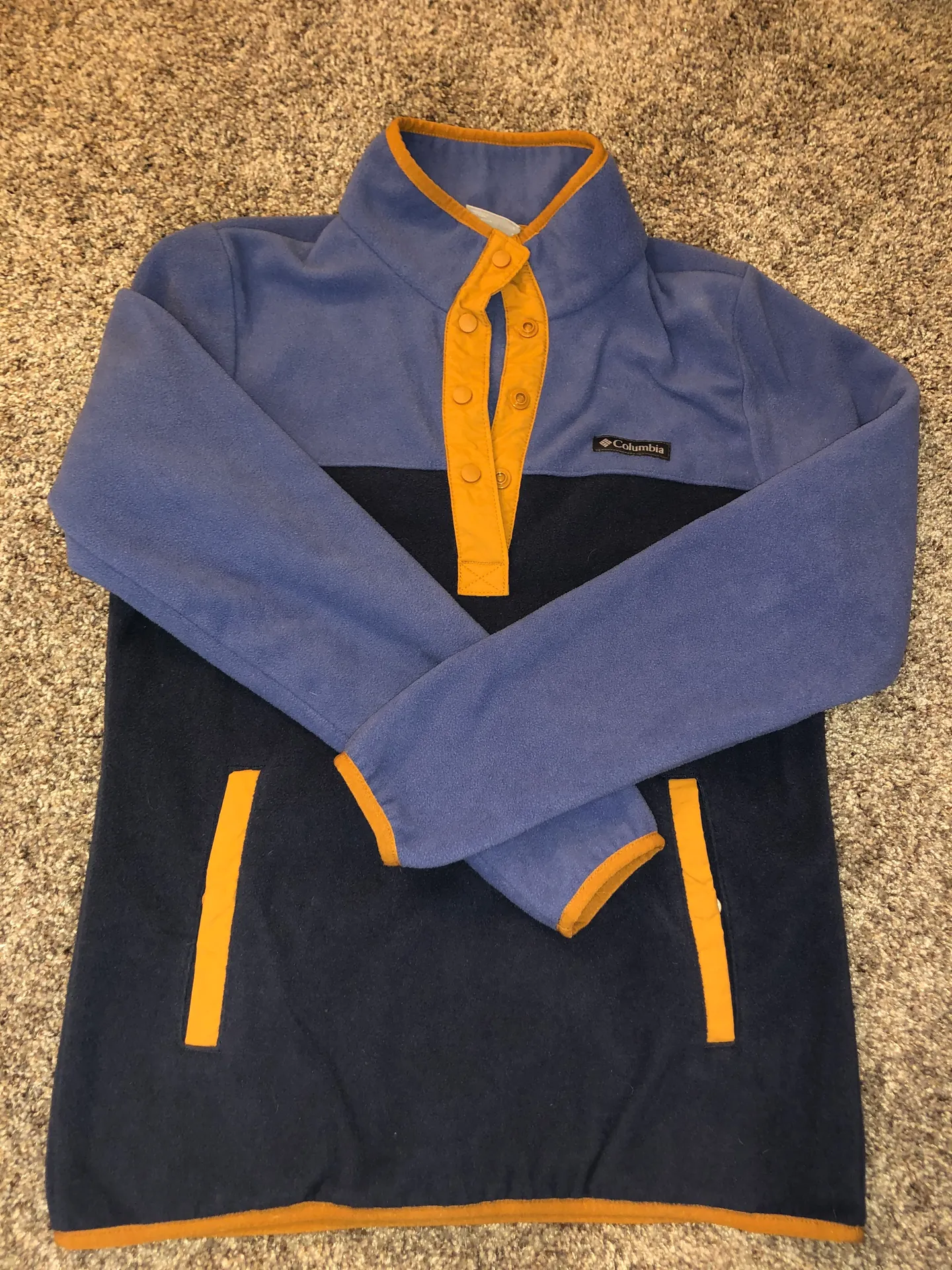 Columbia Pullover - Image 4