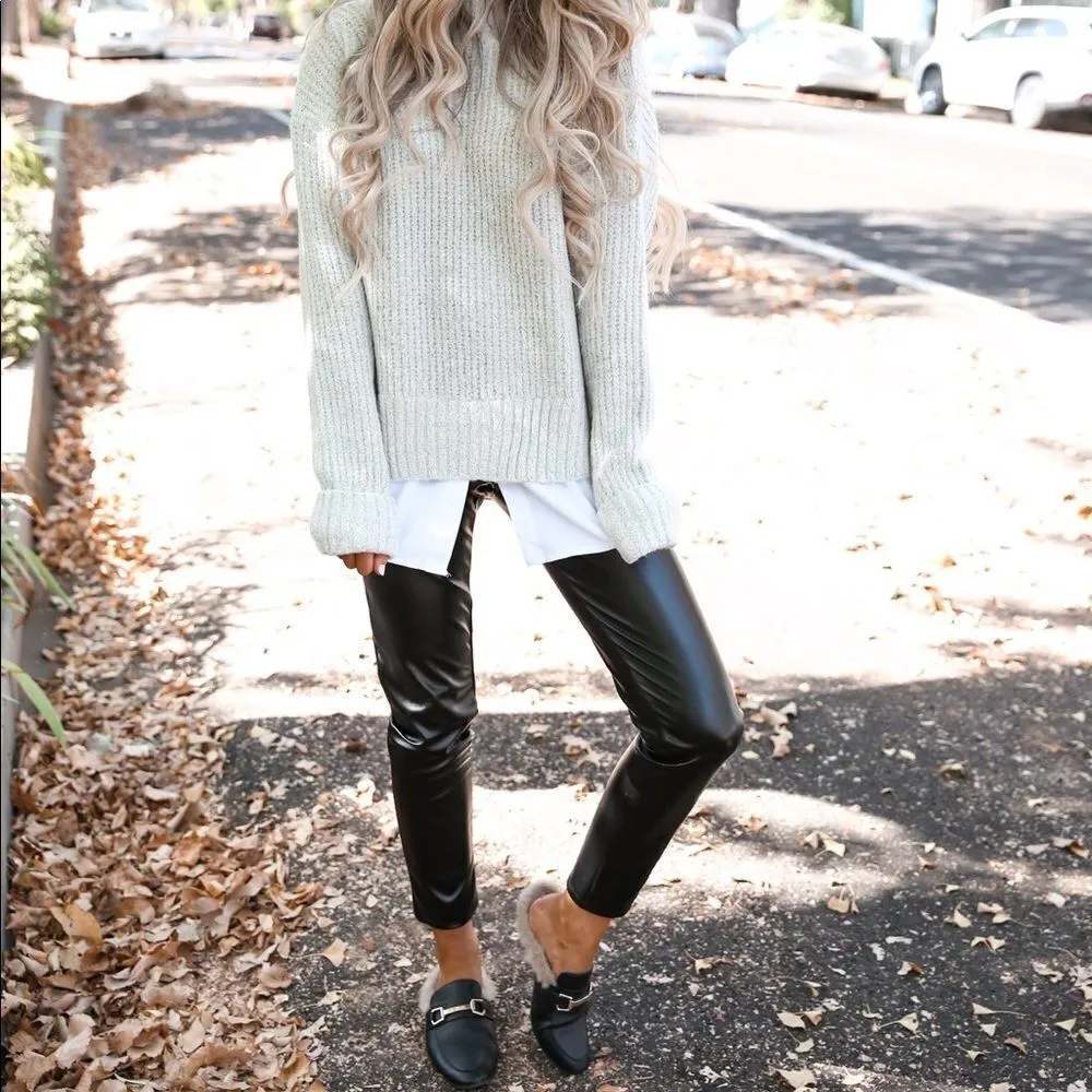 ✨ Black Faux Leather Side Zip Pants✨ Black Size L - Image 2