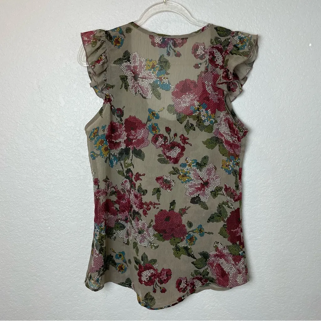 h.i.p. Multicolor Floral Ruffle Blouse Size M - Image 7