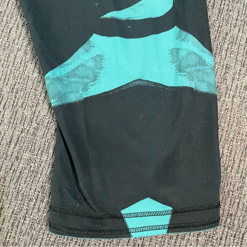 Lululemon Run - Top Speed Crop Leggings - Image 6