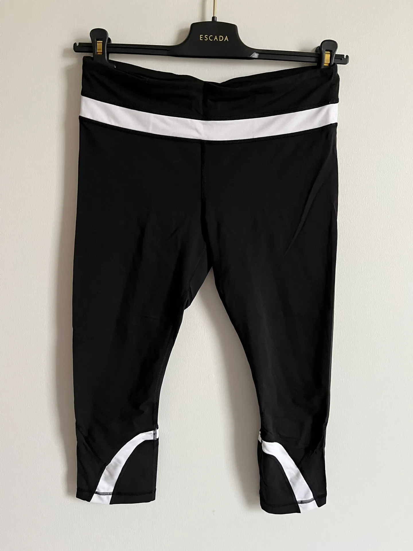 Run: Inspire Crop II Leggings - Image 3