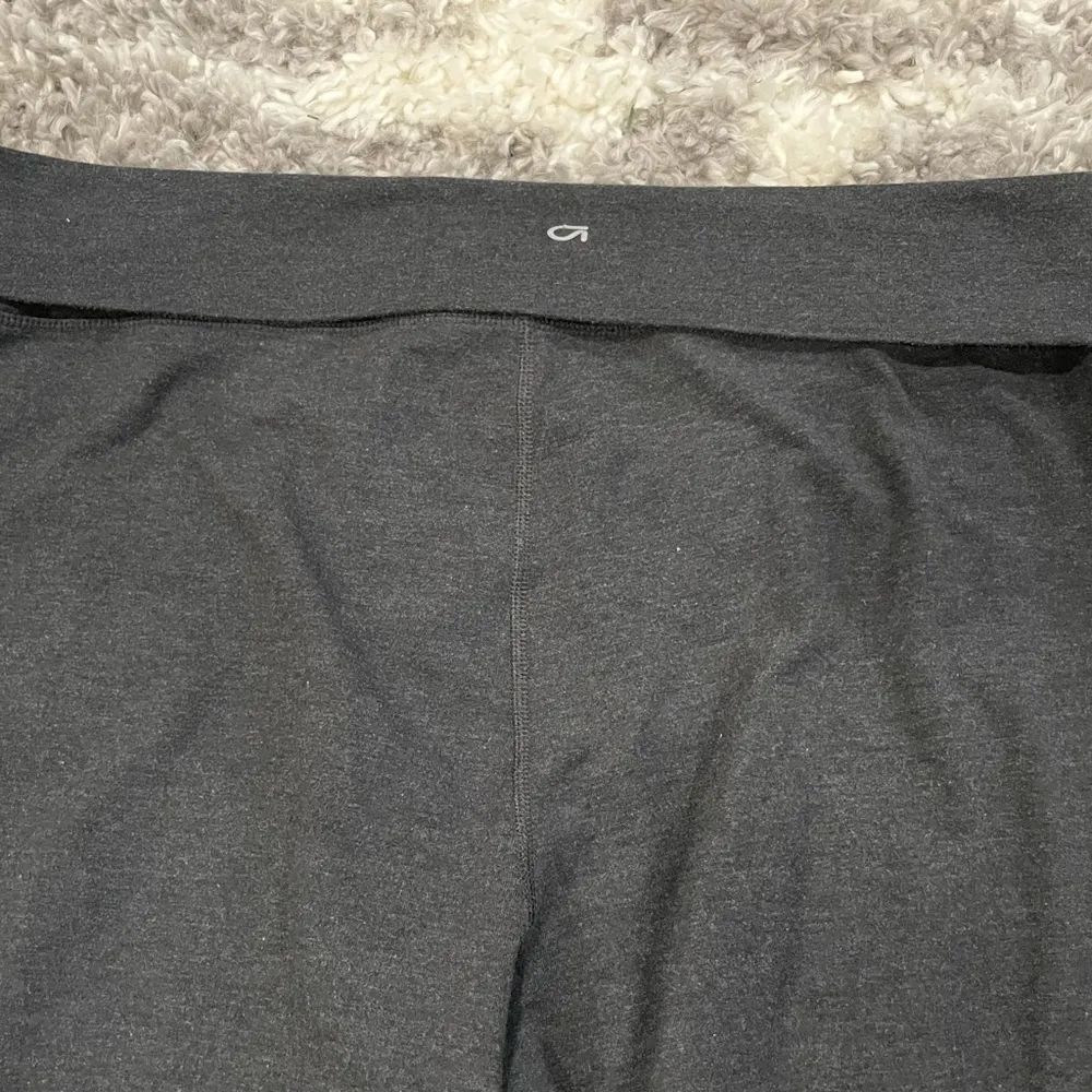 Gap Fit Charcoal Gray Foldover Side Ruched Crop Leggings XL - Image 89