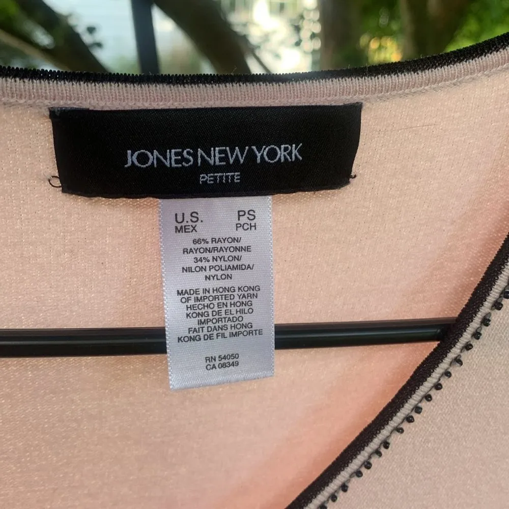 Jones New York pink sweater with beaded detail PS - Image 2