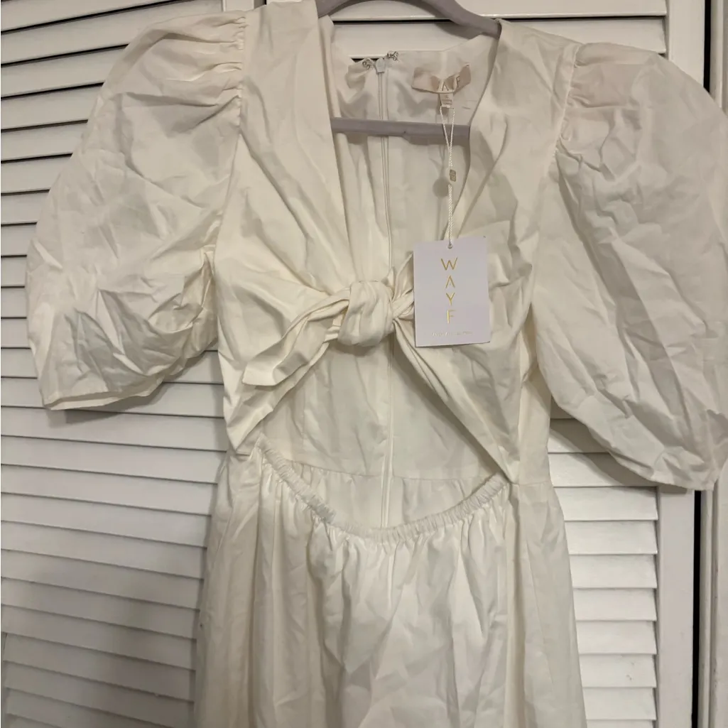 NWT WAYF Peggy Cutout Puff Sleeve Midi Dress small - Image 4