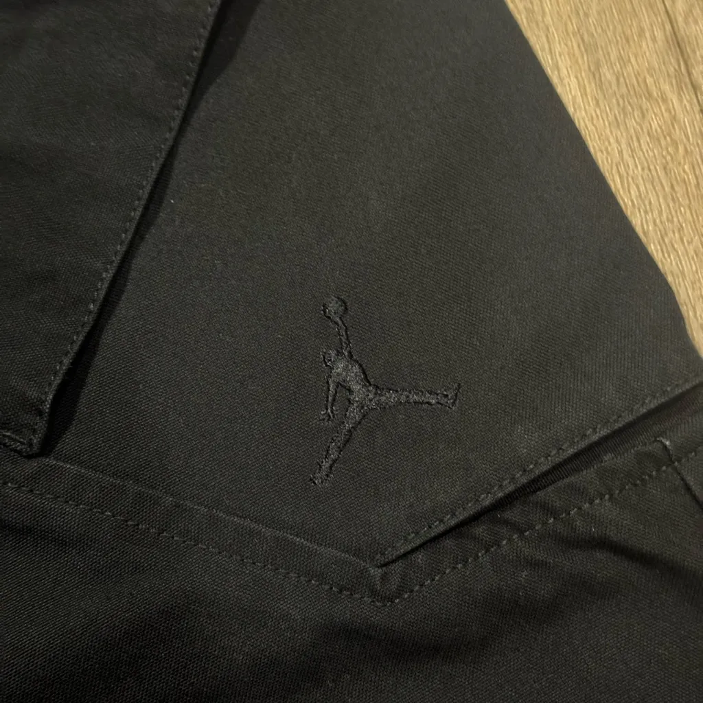 NWT Nike Jordan Black Cargo Pants Size Small - Image 4