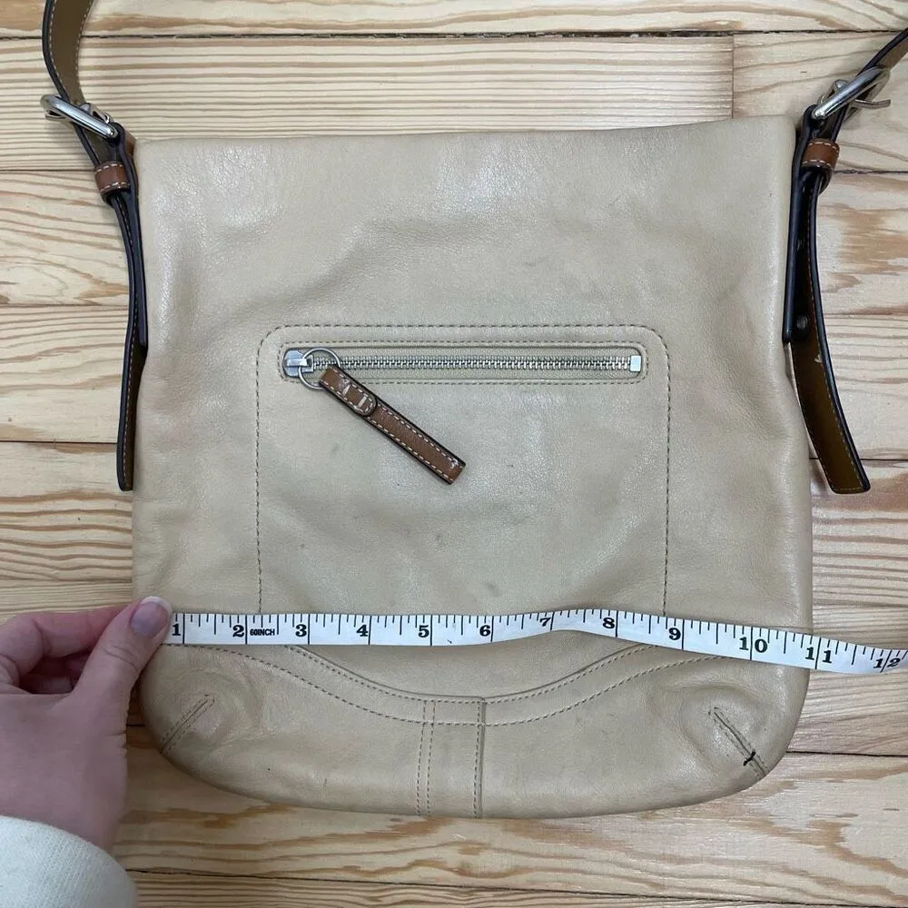 COACH BEIGE # k0782-f10938 ZIPPER OPEN LADIES LEATHER PURSE - SHOULDER BAG Tan‎ - Image 6