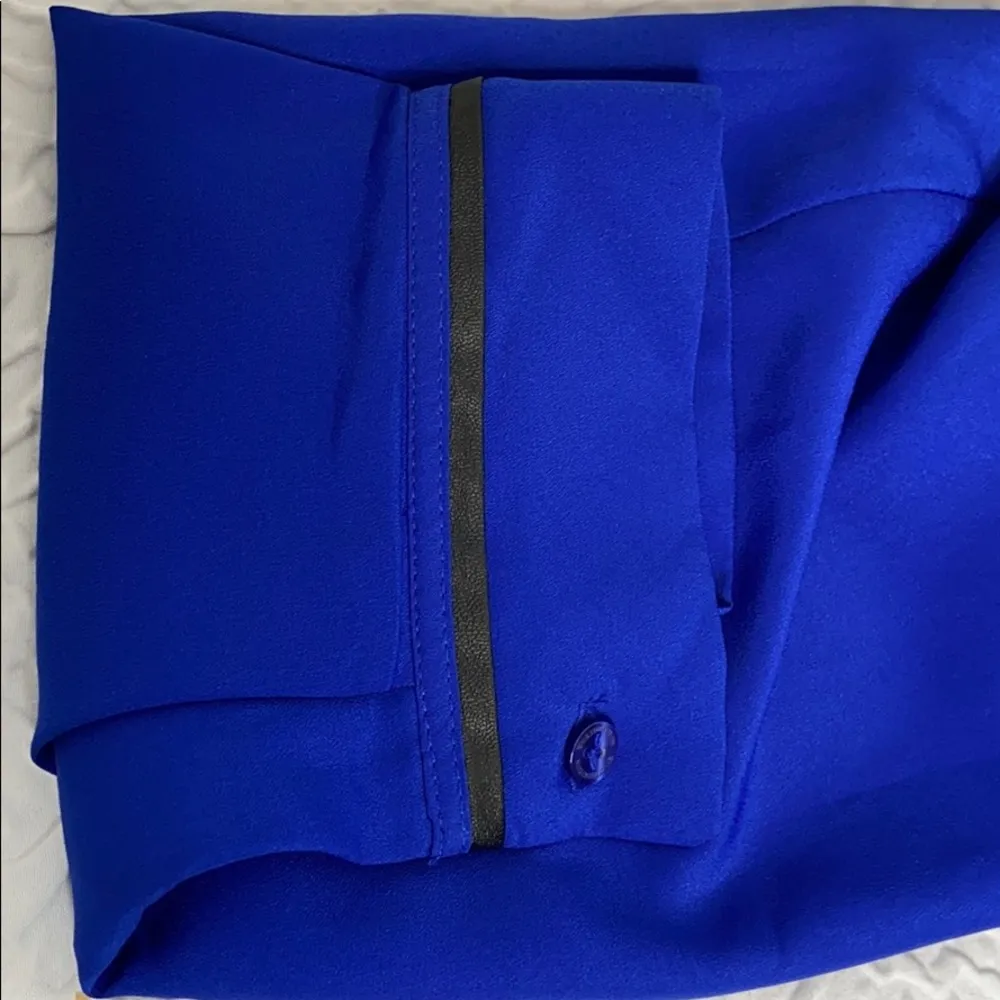 Worthington Women’s Blue & Faux Black Leather Long Sleeve Blouse Size XLP - Image 13