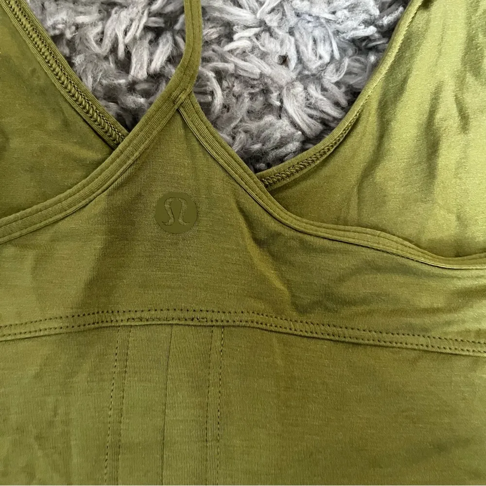 lululemon modal yoga tank bronze green size 6 - Image 3