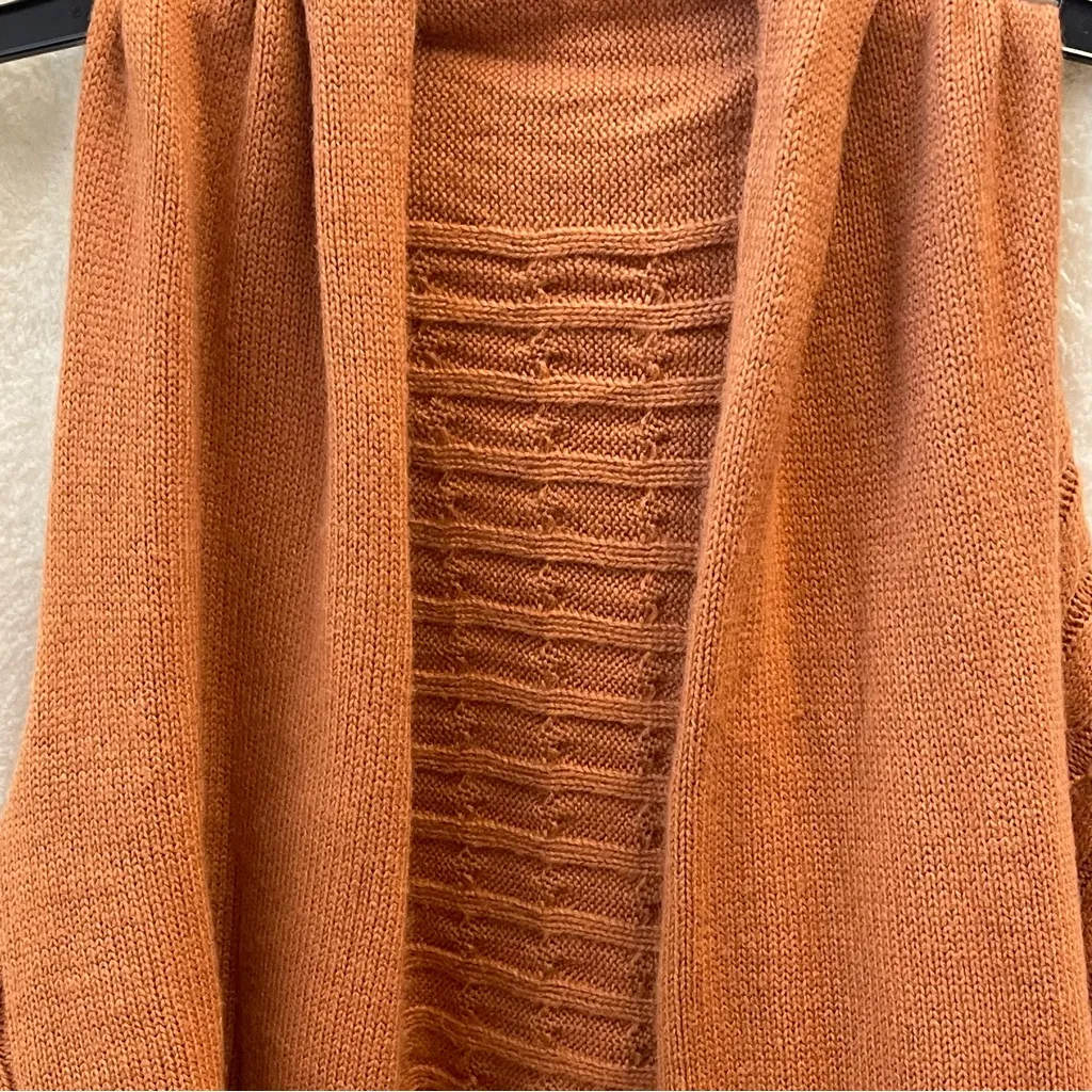 GANZ Women's Sweater in Warm Rust Orange Size M - Image 2