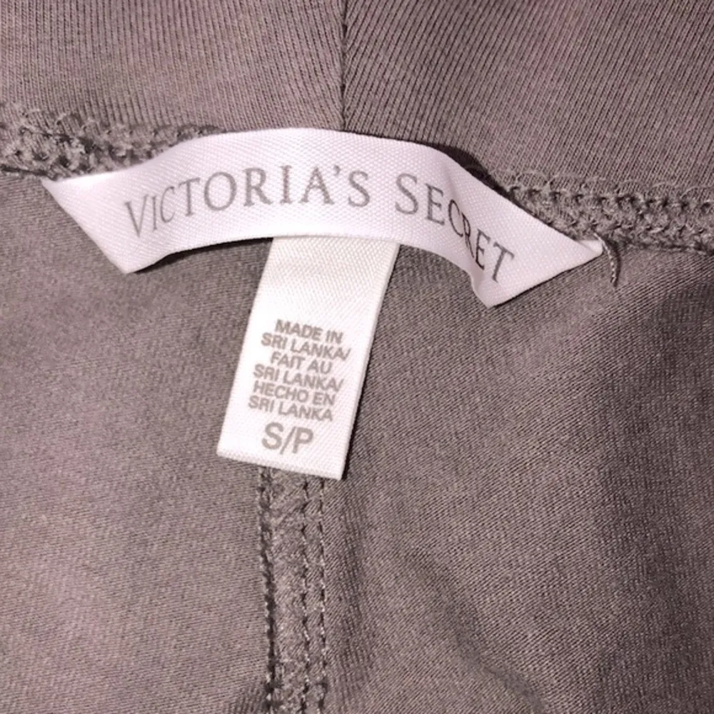 VICTORIAS SECRET size small cozy leggings - Image 4