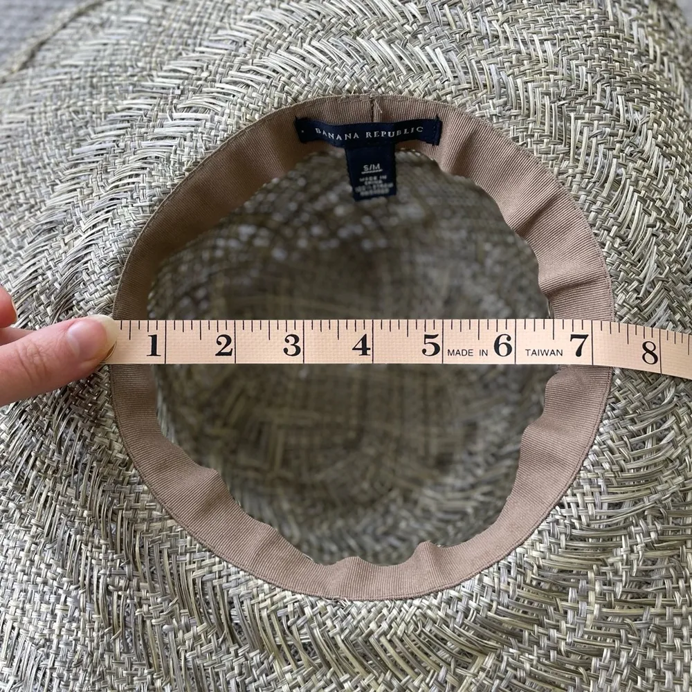 Banana Republic Sage Green Woven Straw Beach Sun Hat Size S/M - Image 7