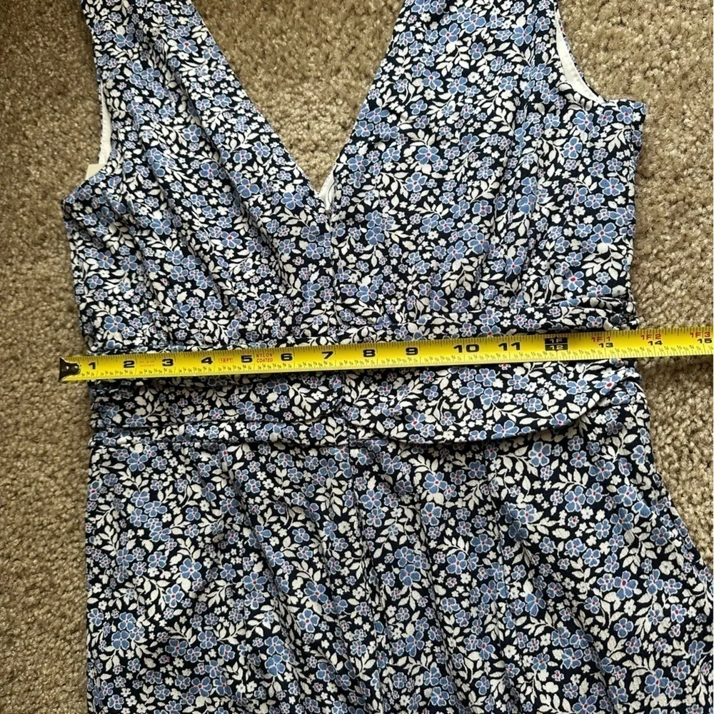 Francesca's Mi Ami Floral Jumpsuit Romper Blue Pattern M NWT - Image 7