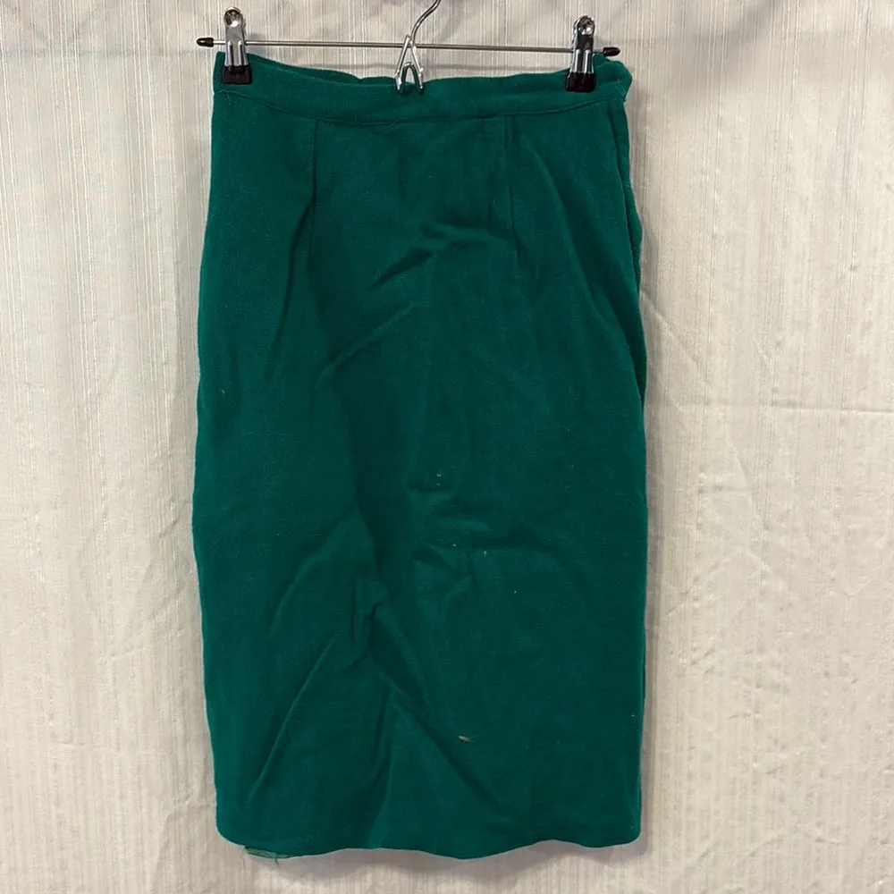Vintage 60s Handmade Skirt Set Green - Image 2