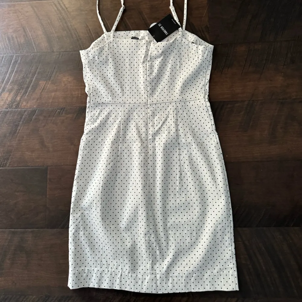 3/$20 Forever 21 Dress NWT - Image 4