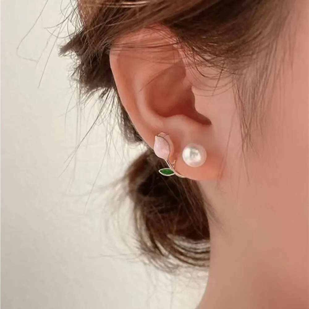 Stunning Pair of pink tulip flower pearl stud earrings faux fashion jewelry‎ Gold - Image 4