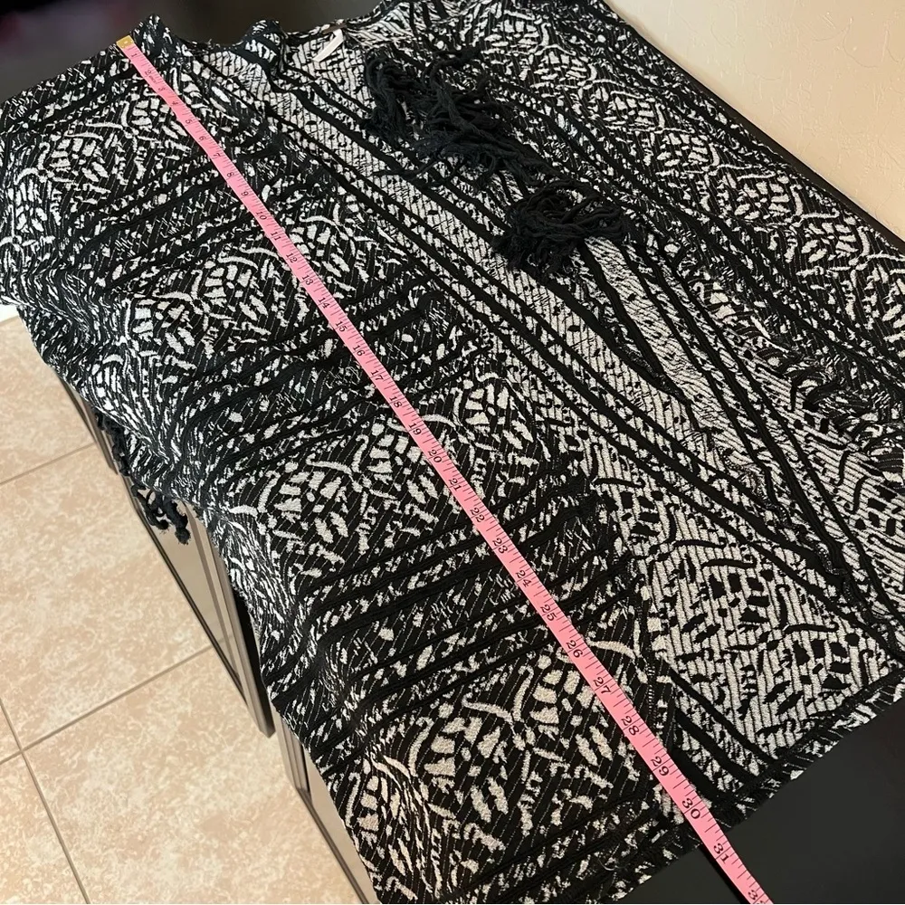 Free People open front cocoon kimono duster, fringed sleeve det Oversized XS - Image 9