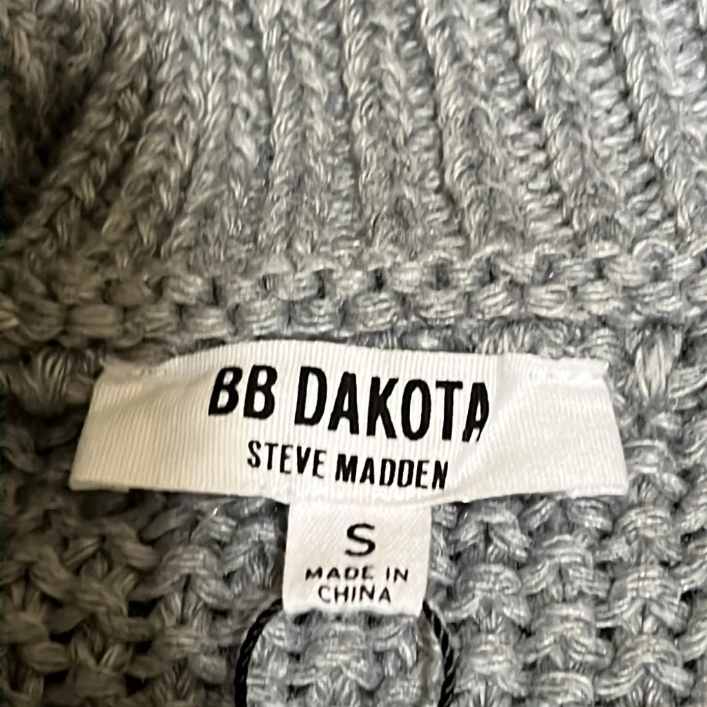 BB Dakota Mock Neck Sweater - Image 7
