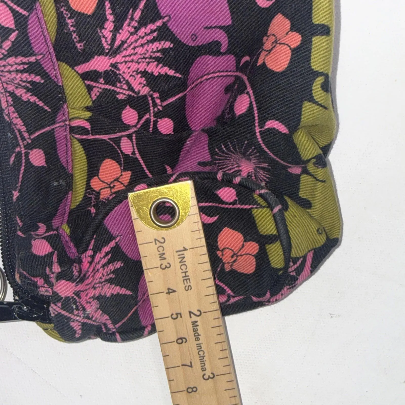 Yak Pak Mini Preppy Boho Natural Elephant Print Makeup Clutch Bag - Image 12