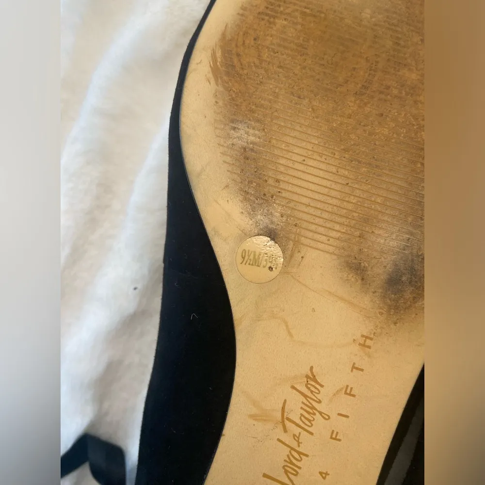 Lord &Taylor Black Suede Ballet Flats with ribbon - Image 6