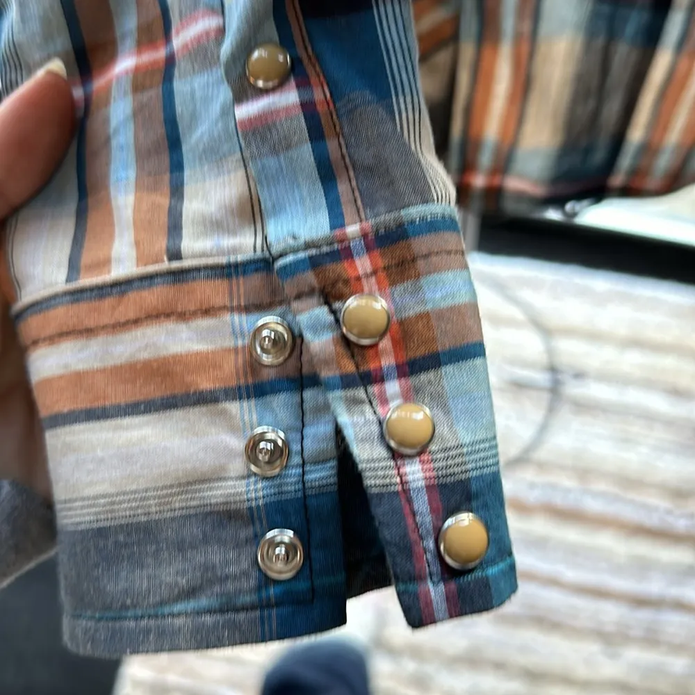 This Roper Vintage Dobby Plaid Western shirt​ Blue - Image 5