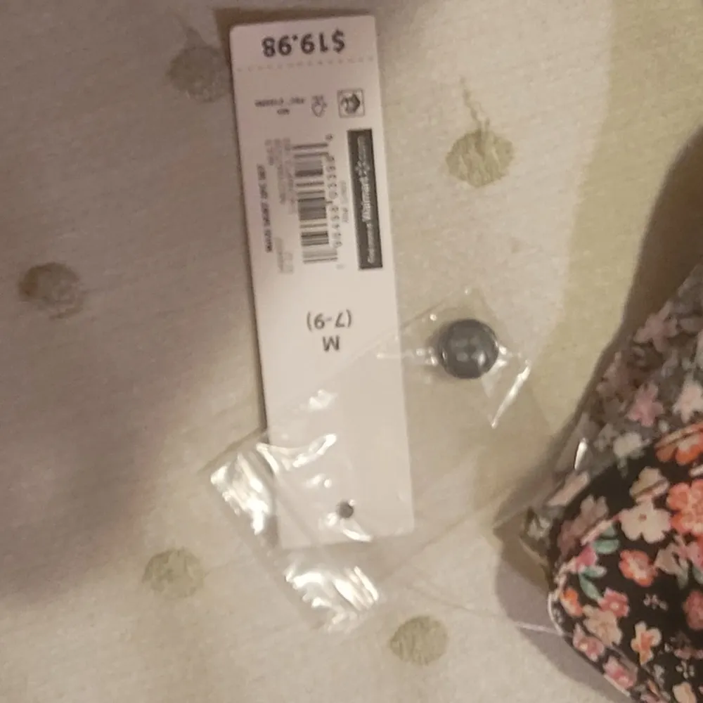 No Boundaries Juniors' Ruffle Crop Top - Image 11