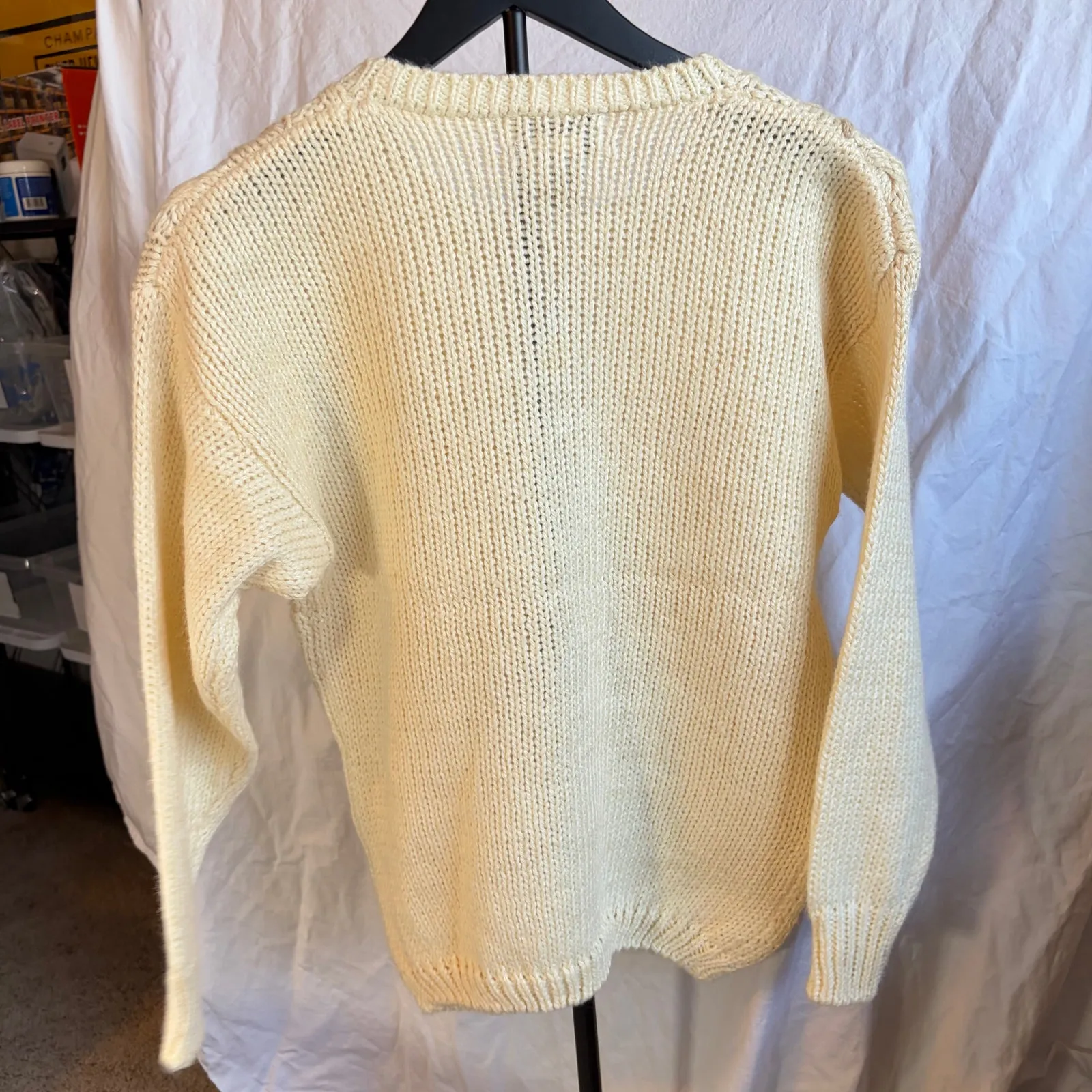 VTG Hampshire Studio womens cream sweater embroidered flowers. Size PS. 80s - Image 6