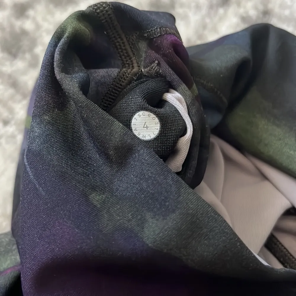 Lululemon Wunder Under Crop (Hi-Rise) (Full-On Luxtreme 21") - Image 8