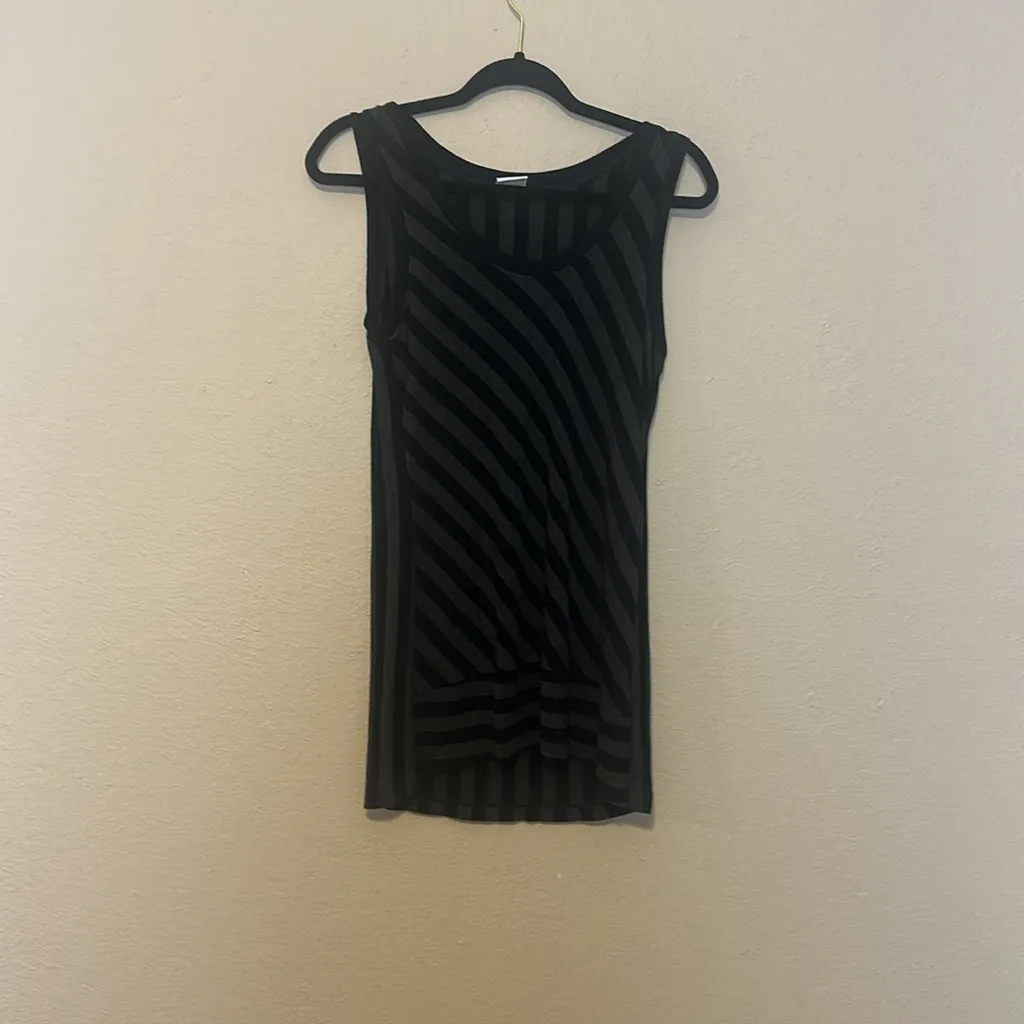 CAbi #3630 Align Tank-Black and Gray Stripe Size‎ Small Soft Stretch - Image 2