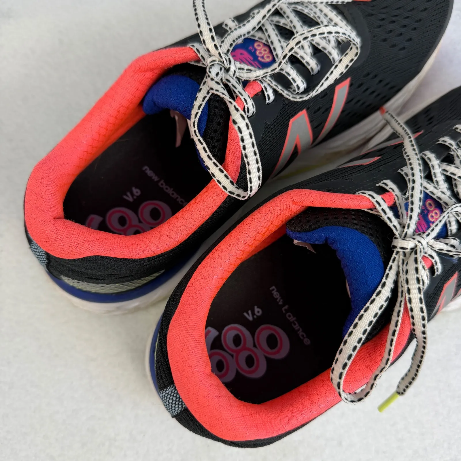 New Balance 680v6 Running Shoes Black Neon Pink Blue Women Size 11 Athletic - Image 9
