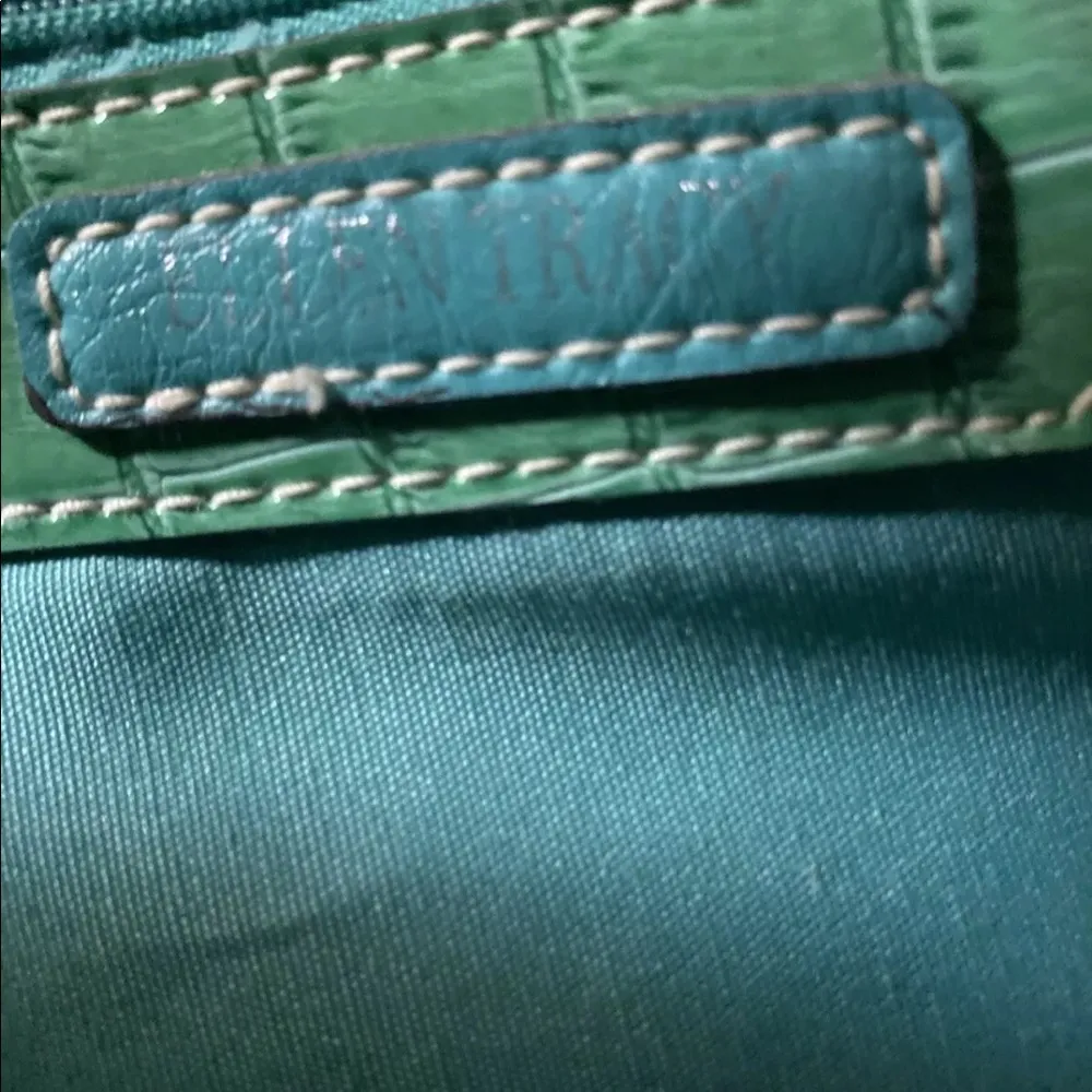 Ellen Tracy  Purse - Image 5