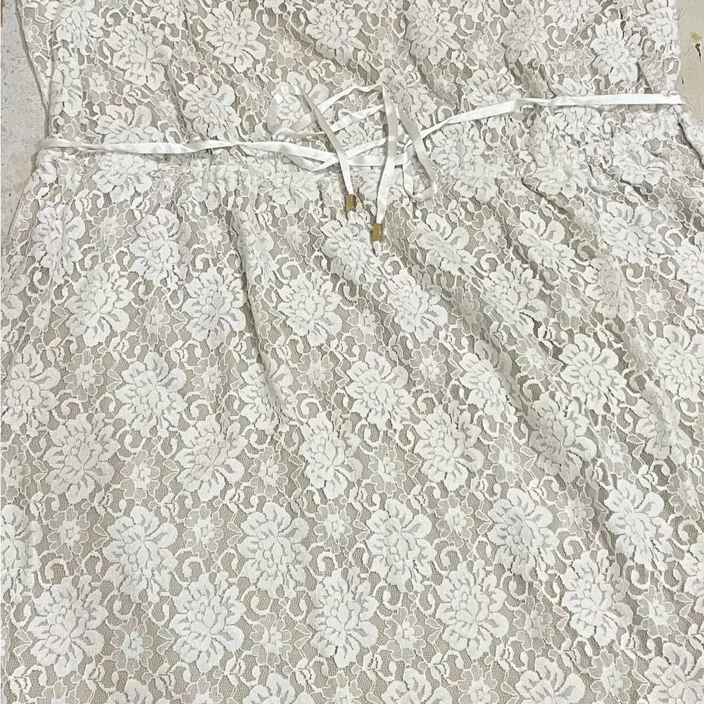 Women’s Dress 👗 Fit & Flare White Lace Sleeveless 2X Nude lining Satin Belt Tie - Image 8