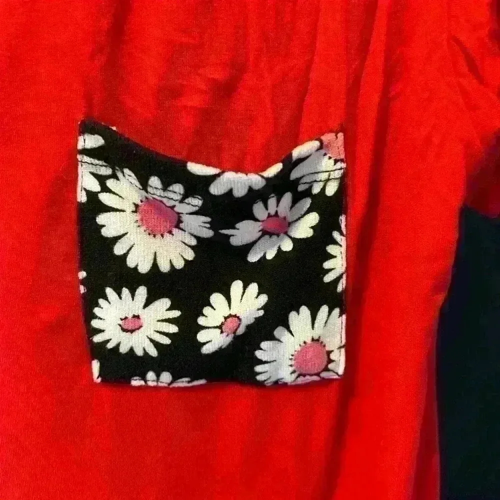 Shirt with sunflower pocket Size L - Image 2