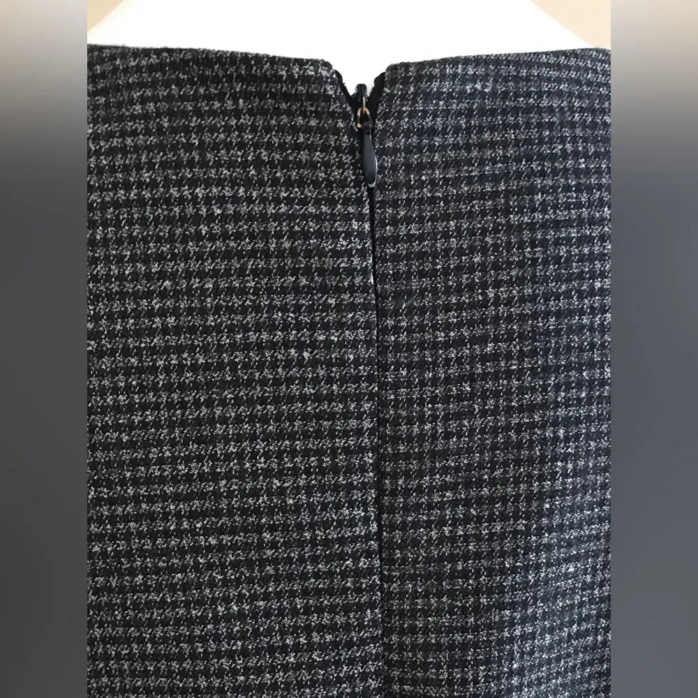 Gray Sleeveless EmpireWaist Square Neck Midi Business Dr… - Image 6