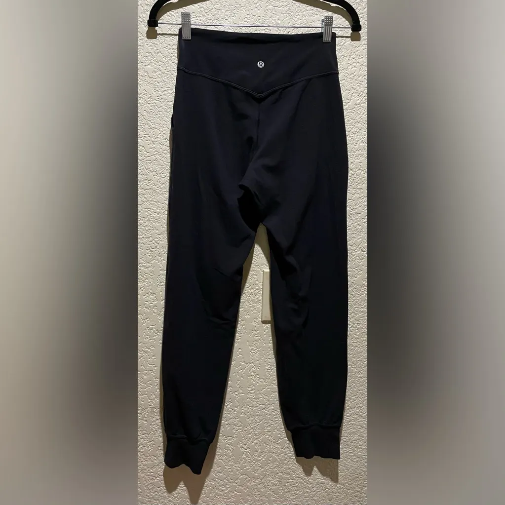 Lululemon Align Joggers 28” Pants in Black with Pockets Size 4 - Image 8