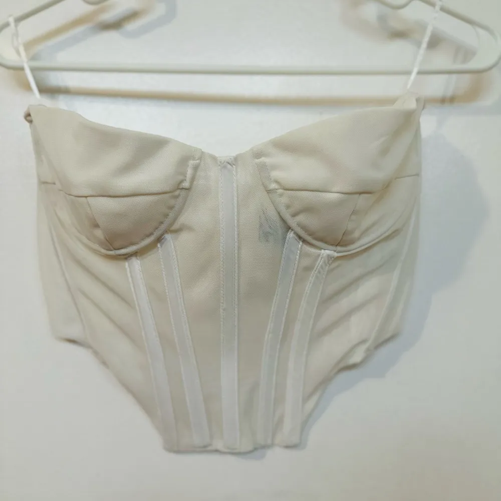 Lithium Mesh Bustier Top Size 4 NWOT - Image 5