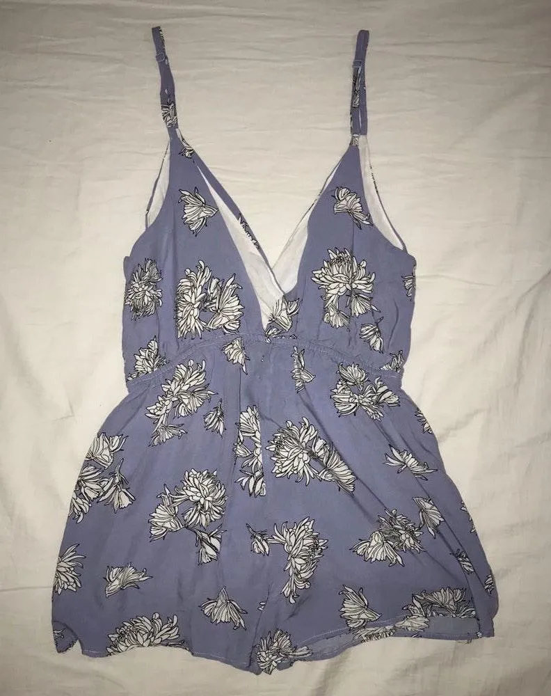 Tobi Floral Romper  - Image 2