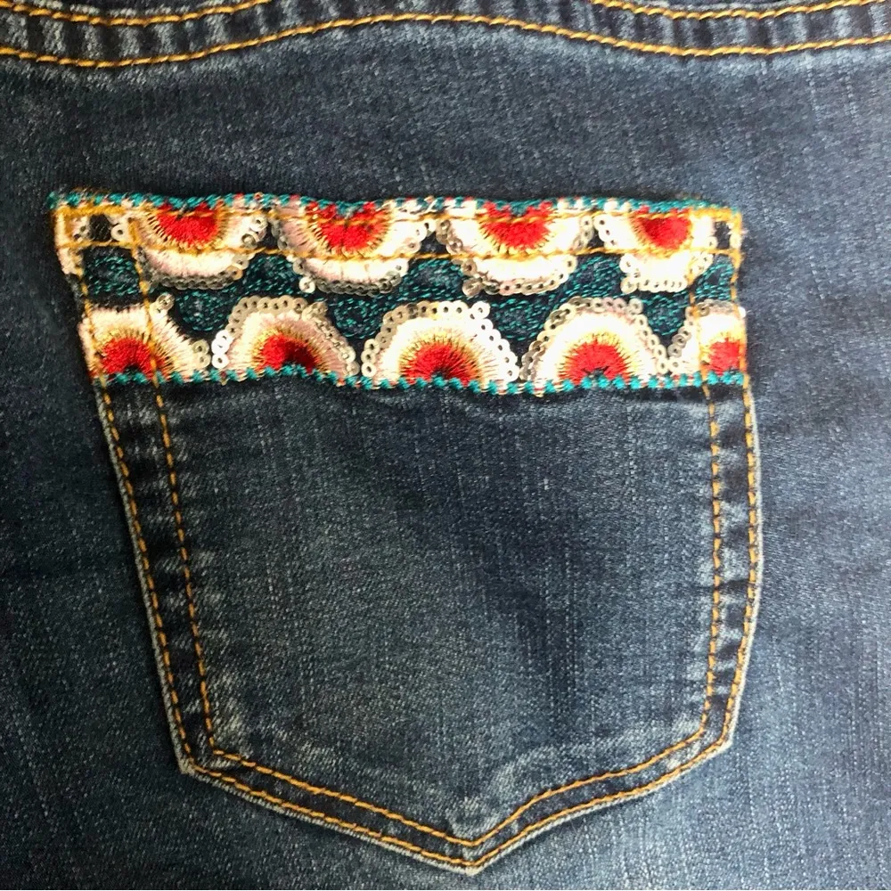 Y2K Desigual Bedazzled Embroidered Boyfriend Jeans Straight Leg Ankle Crop Boho - Image 7