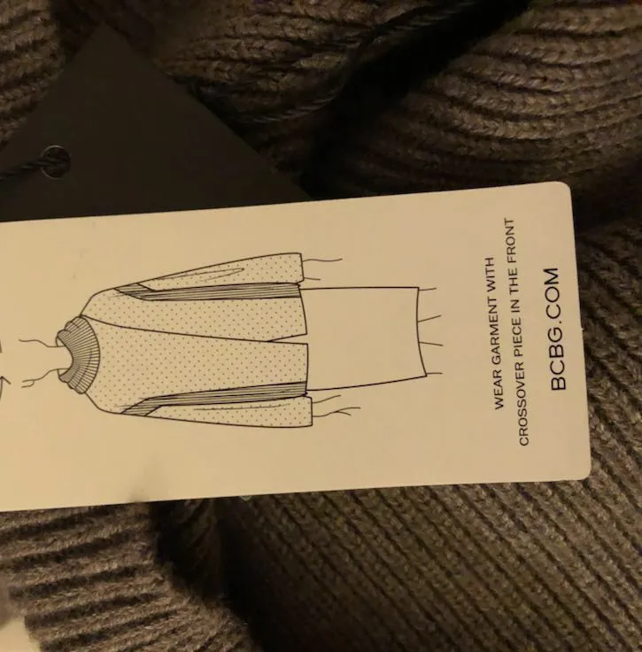 BCBGMAXAZRIA Sweater - Image 5