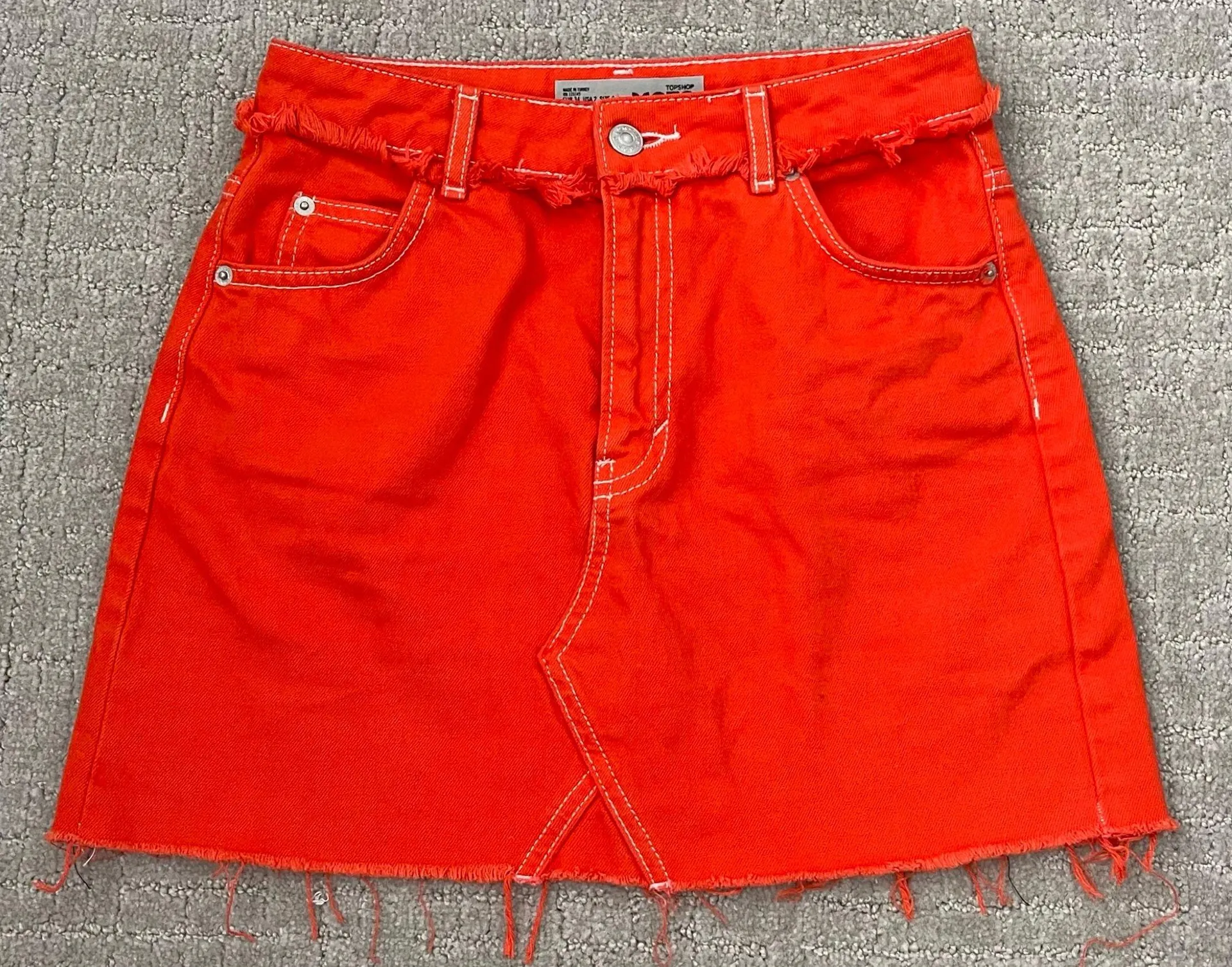 Red Moto Mini Skirt with White Contrast Stitching - Image 4