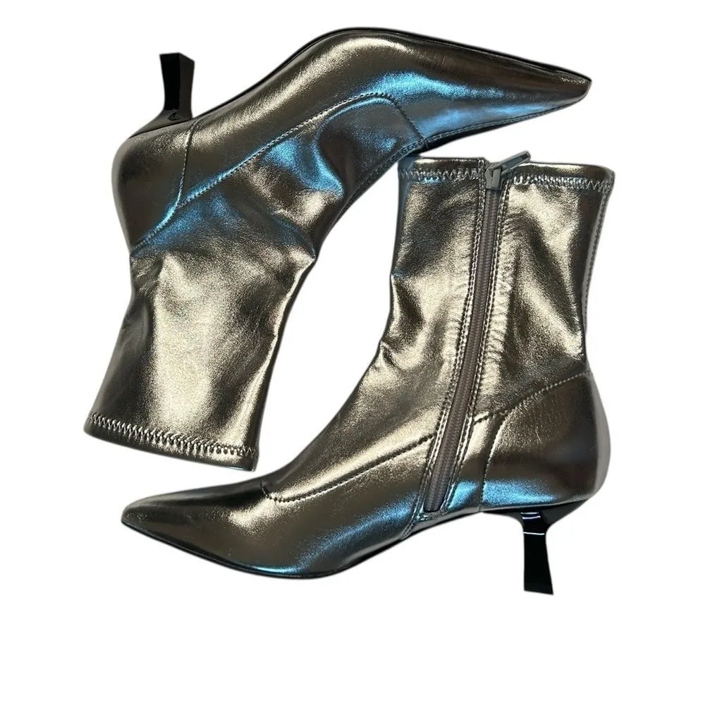 Abound Silver Zip up Ankle Boots(Size 6M) - Image 3
