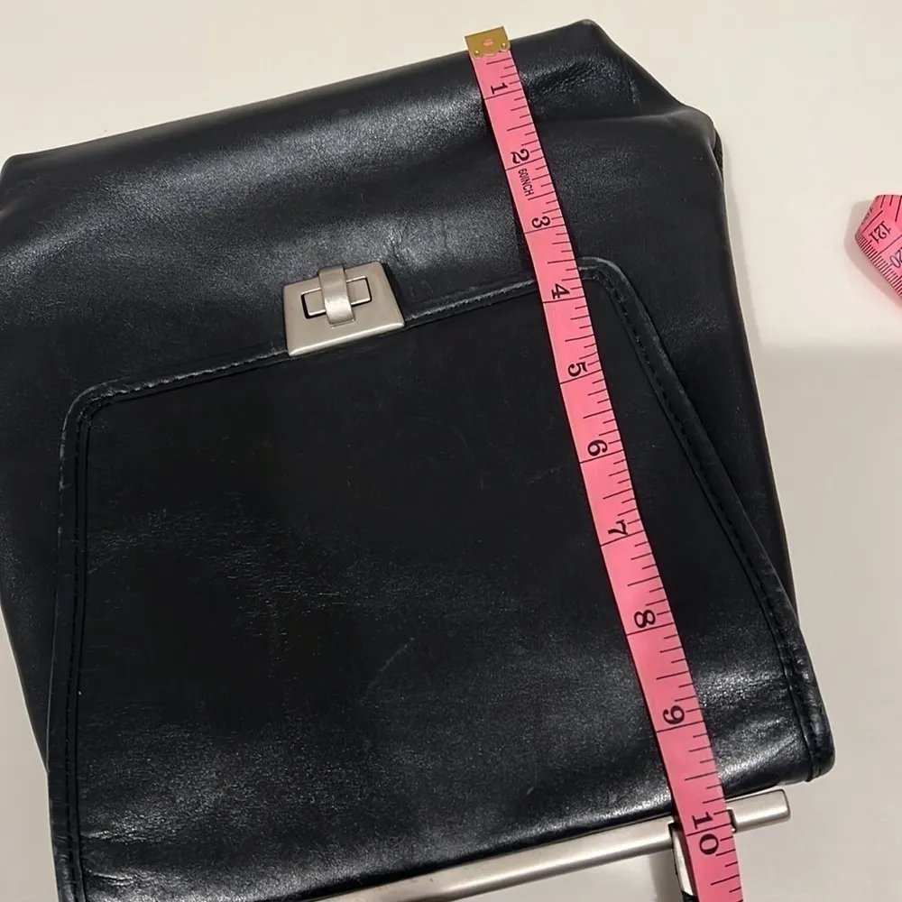 Hartmann vintage leather purse, black, toggle flap closure, EUC Black - Image 12