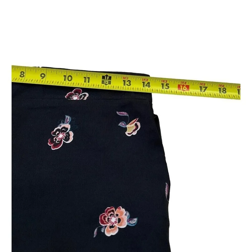 Maurices Women Size Small Black Floral Pants Comfy Wide Leg 28-195 - Image 5