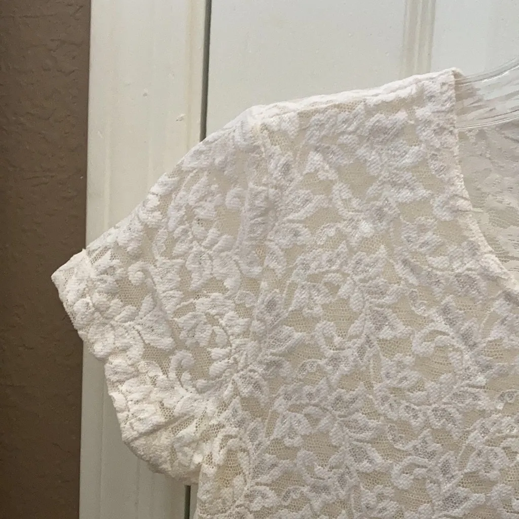 FINAL MARKDOWN Karen kane sheer stretch lace blouse small - Image 3