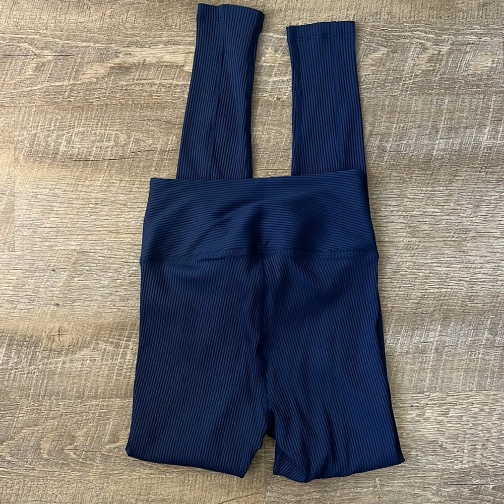 NWT Year Of Ours Navy Blue Ribbed Football Leggings Size XS - Image 3