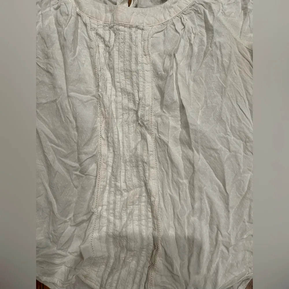 St. John's Bay Cream Textured Blouse - Image 6
